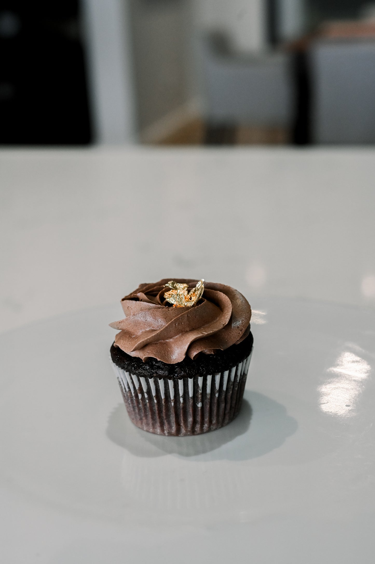 CHOCOLATE CUPCAKES