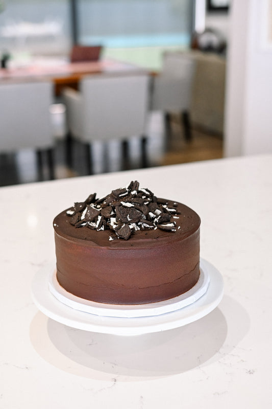 THE BEAR x AMAR CHOCOLATE CAKE