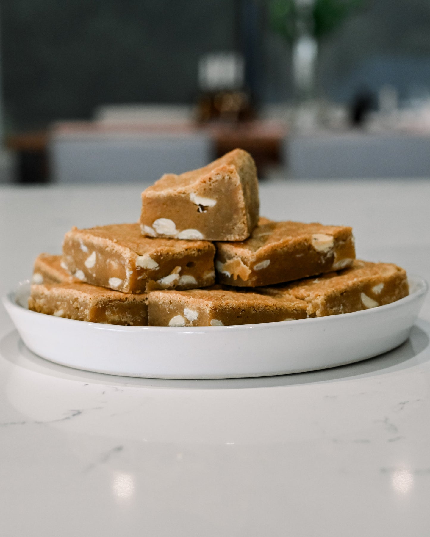 BLONDIES